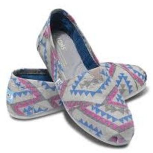 Toms Ash Indo Vegan Classics Size 9 NWT